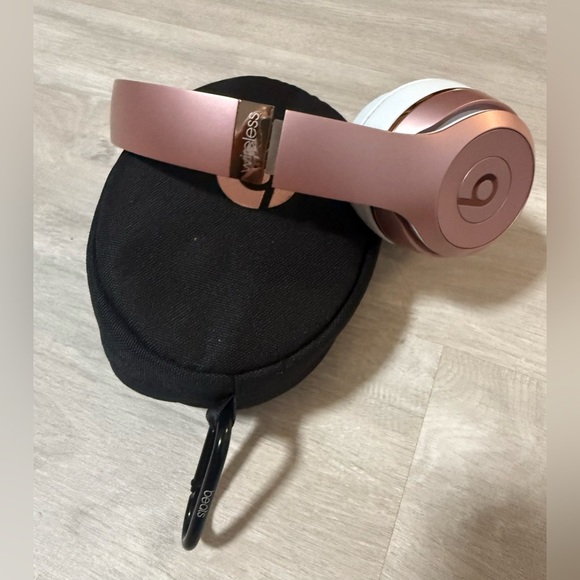 Dr. Beast Solo3 Wireless On-Ear Headphones Rose Gold Moder - Picture 8 of 15